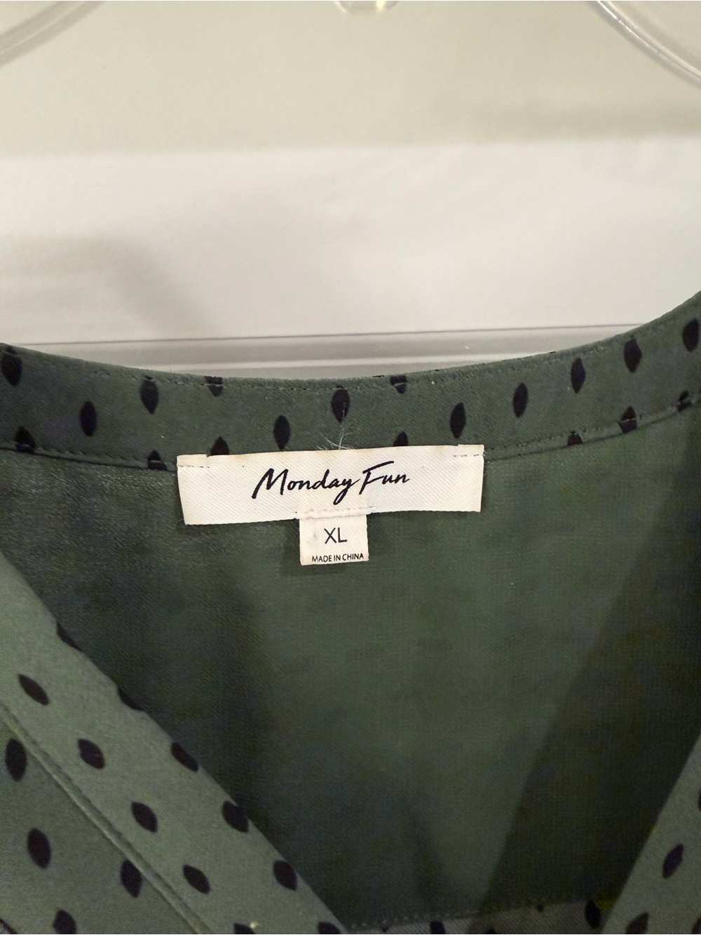 Olive V-Neck Short Sleeve Dot Blouse - Picture 2 of 3